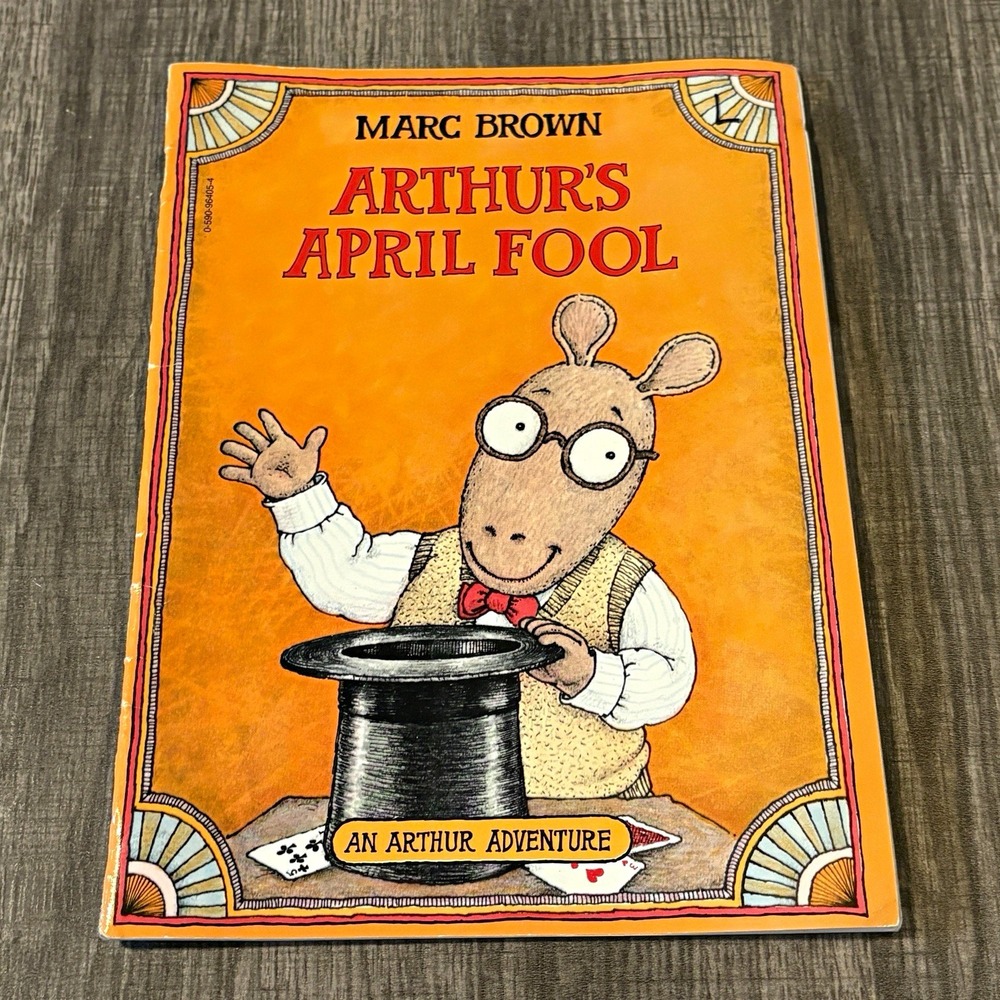 Vintage 1983 Arthur's April Fool Paperback Book Marc Brown